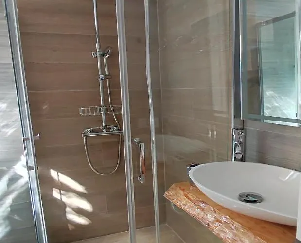 Canaria Piscina Jacuzzi Jardin Willa Santa Maria de Guia de Gran Canaria